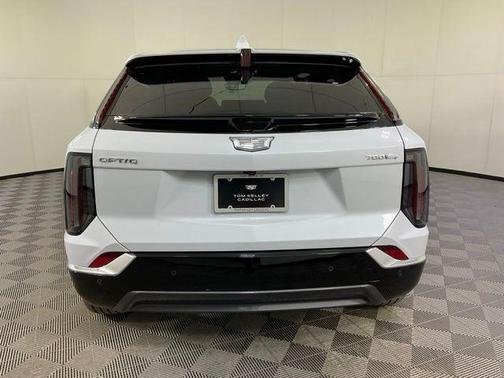 2026 Cadillac OPTIQ Premium Luxury