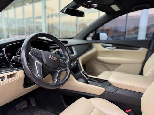 2018 Cadillac XT5 Base