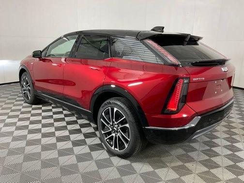 2025 Cadillac OPTIQ Sport