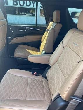 2023 Cadillac Escalade Premium Luxury