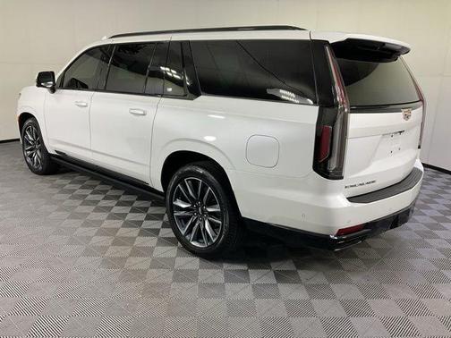 2021 Cadillac Escalade ESV Sport
