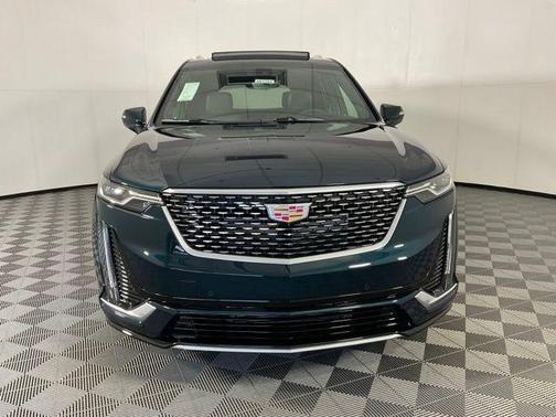 2025 Cadillac XT6 Premium Luxury AWD