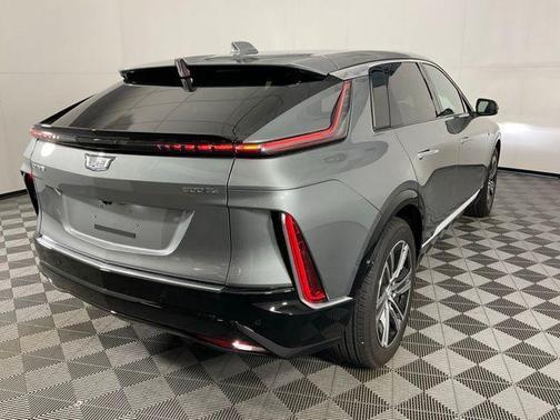2025 Cadillac LYRIQ Luxury