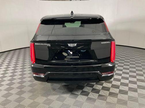 2025 Cadillac Escalade IQ Sport 1