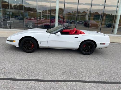 White 1995 Chevrolet Corvette