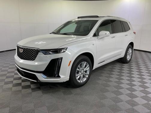 2025 Cadillac XT6 Luxury AWD