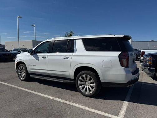 2023 Chevrolet Suburban Premier