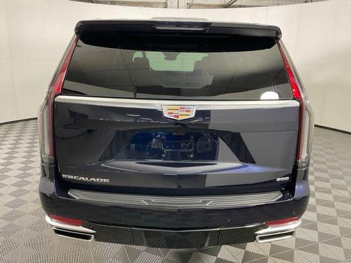 2023 Cadillac Escalade ESV Premium Luxury