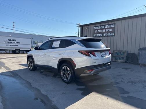 2025 Hyundai TUCSON SEL