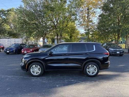 2024 Mitsubishi Outlander ES 2.5 S-AWC