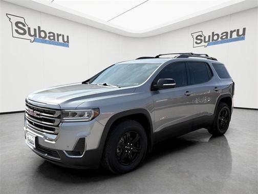 2023 GMC Acadia AWD AT4