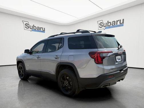 Sterling Metallic 2023 GMC Acadia AWD AT4