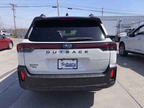 Crystal White 2026 Subaru Outback Limited XT