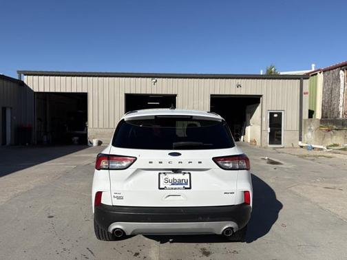 2021 Ford Escape SE