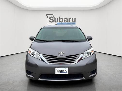 2017 Toyota Sienna SE