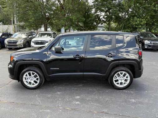 2023 Jeep Renegade Latitude