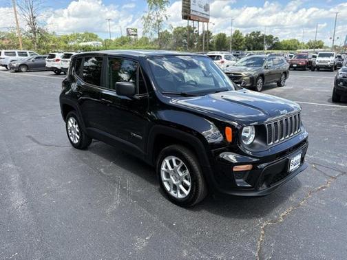 2023 Jeep Renegade Latitude