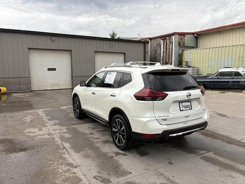 2020 Nissan Rogue SL