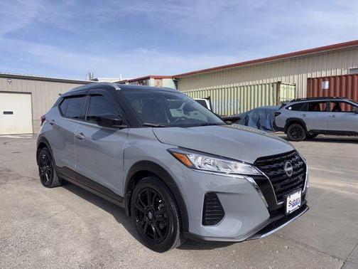 Gray/Super Black 2023 Nissan Kicks SV