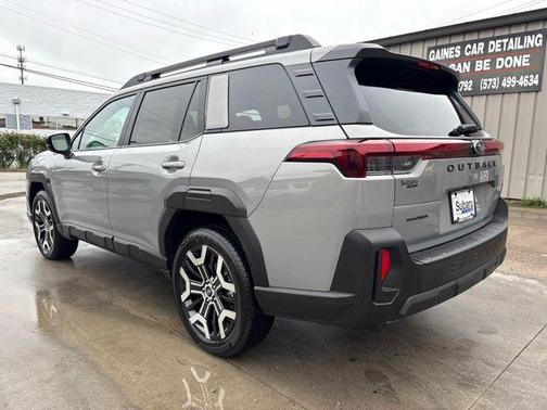 River Rock 2026 Subaru Outback Touring XT