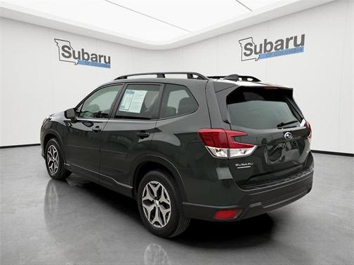 2024 Subaru Forester Premium