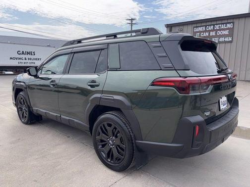 Deep Emerald Green 2026 Subaru Outback Limited XT