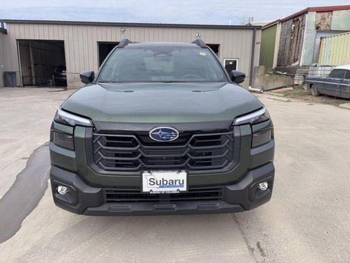 Deep Emerald Green 2026 Subaru Outback Limited XT