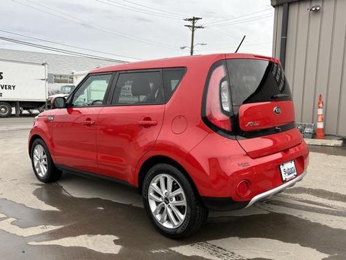2017 Kia Soul +