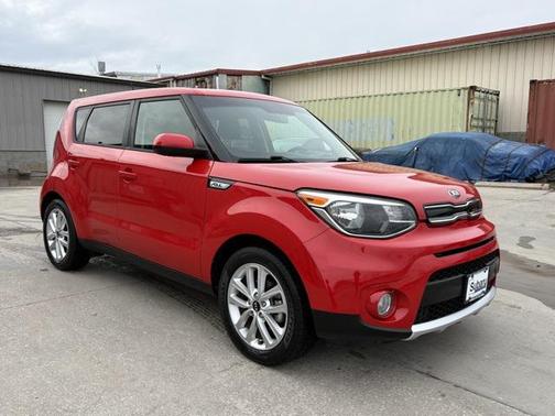 2017 Kia Soul +