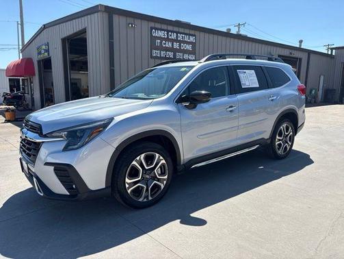 Ice Silver Metallic 2025 Subaru Ascent Touring 7-Passenger