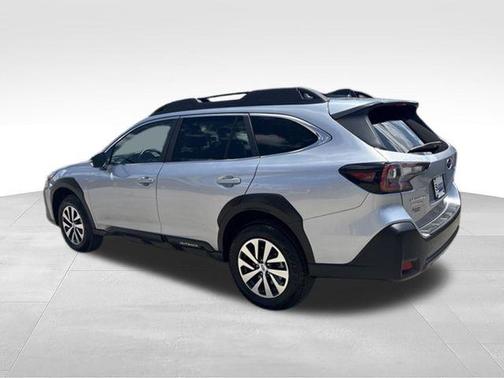 Ice Silver Metallic 2025 Subaru Outback Premium