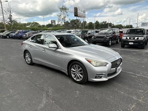 2014 INFINITI Q50 Premium