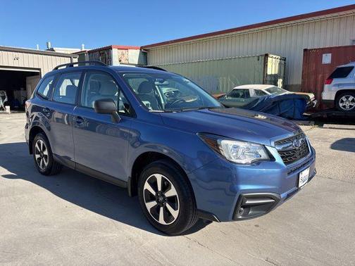 Quartz Blue 2018 Subaru Forester 2.5i