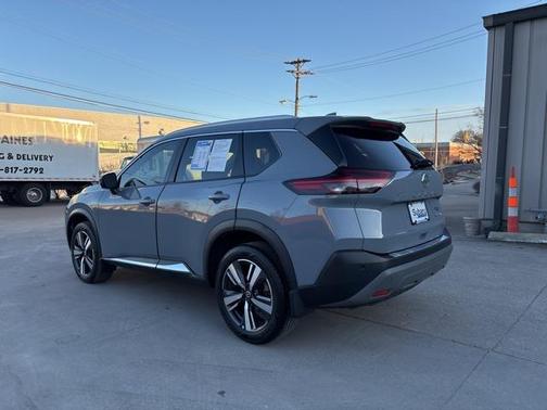 2021 Nissan Rogue SL
