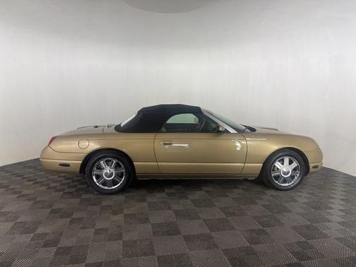 2005 Ford Thunderbird Base