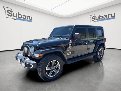 Black Clearcoat 2023 Jeep Wrangler 4-Door Sahara 4x4