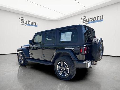 Black Clearcoat 2023 Jeep Wrangler 4-Door Sahara 4x4