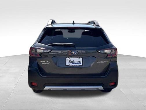 Gray Metallic 2023 Subaru Outback Limited