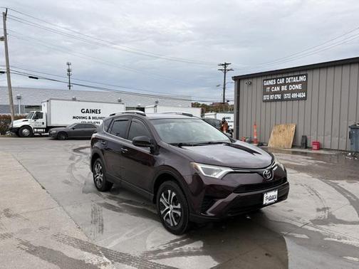 2016 Toyota RAV4 LE