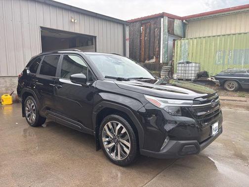 Crystal Black Silica 2025 Subaru Forester Touring