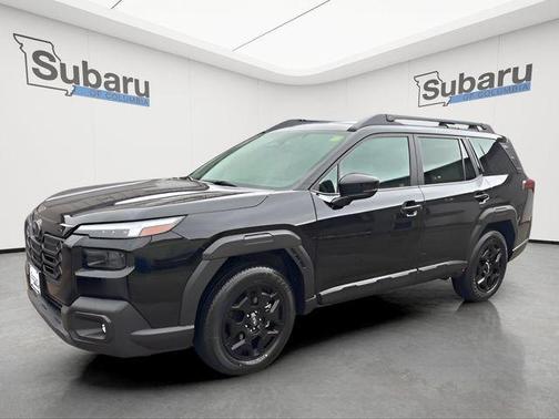 Crystal Black Silica 2026 Subaru Outback Limited