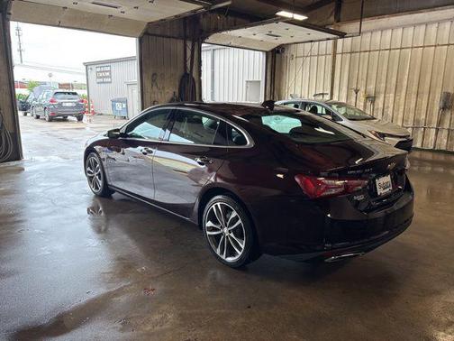 Purple Metallic 2020 Chevrolet Malibu Premier
