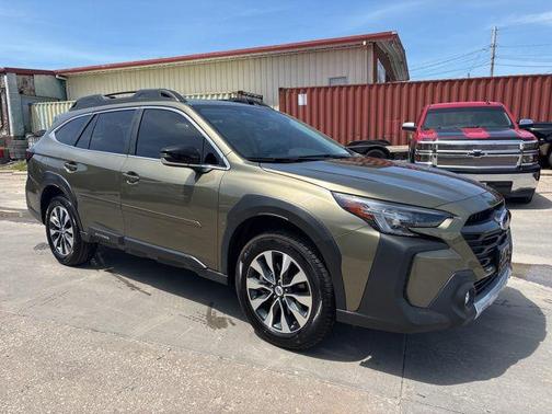 Autumn Green Metallic 2025 Subaru Outback Limited