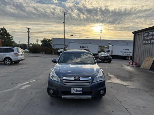 2014 Subaru Outback 3.6R Limited