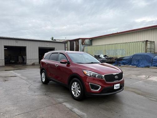 2017 Kia Sorento LX