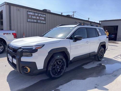 Crystal White 2026 Subaru Outback Wilderness