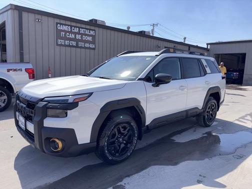Crystal White 2026 Subaru Outback Wilderness