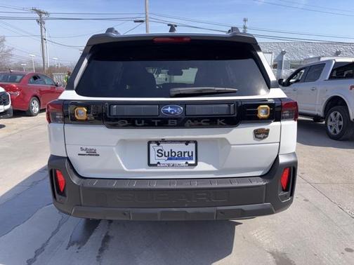 Crystal White 2026 Subaru Outback Wilderness