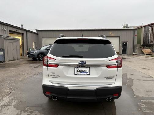 2025 Subaru Ascent Touring 7-Passenger