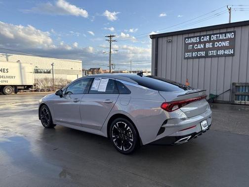 2023 Kia K5 GT-Line
